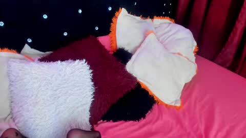 Diana Rojas  online show from 03-02-25, 05:12