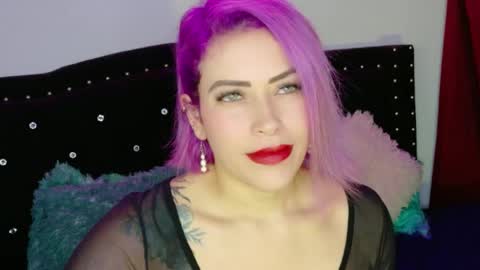 Snapshot of ivy__taylorr chatting on 04-26-26, 03:37 Diana Rojas online show from 04-26-26, 03:37