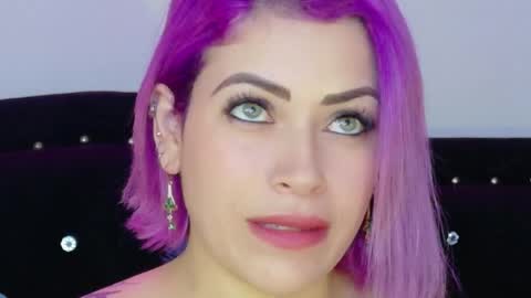 Snapshot of ivy__taylorr chatting on 05-07-26, 10:59 Diana Rojas online show from 05-07-26, 10:59