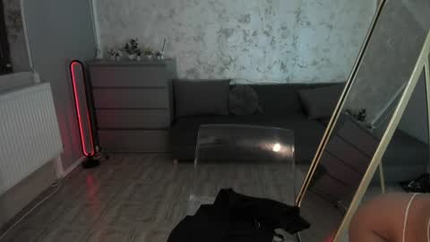 Ivy bellee online show from 12-22-24, 05:56