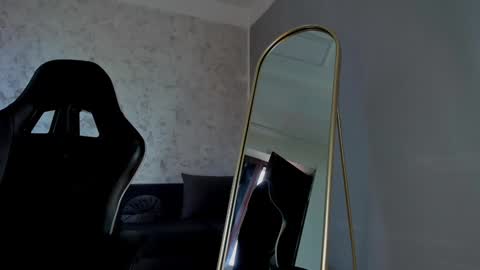 Ivy bellee online show from 02-07-25, 11:34