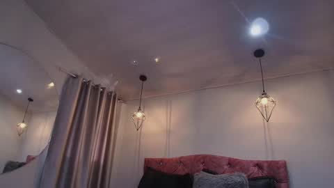 ivy_bonnie online show from 11-21-25, 12:15