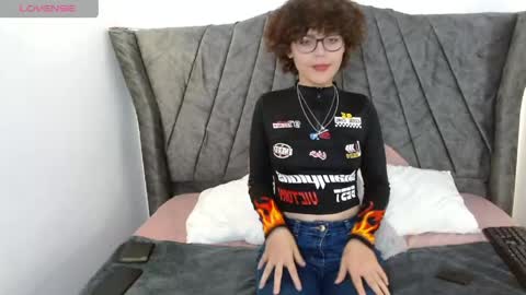 Snapshot of ivy_fantasy69 chatting on 05-25-26, 06:47 ivy_fantasy69 online show from 05-25-26, 06:47