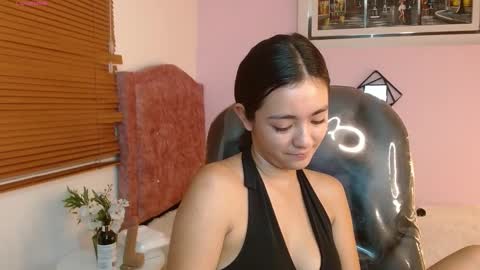 Snapshot of ivy_gail chatting on 02-26-25, 10:15  IVY online show from 02-26-25, 10:15