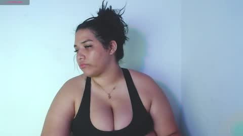 ivy_moon6 online show from 05-19-26, 07:37