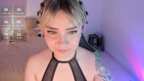 Pamela online show from 10-26-25, 04:07