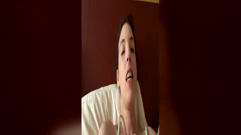ivy_rose90 online show from 06-07-26, 07:17