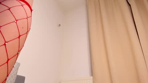 Ivy online show from 04-18-26, 07:58