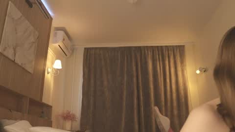 Ivy online show from 04-10-26, 03:12