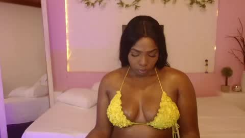 Snapshot of ivybliss8 chatting on 04-24-26, 04:48 i v y b l i s s online show from 04-24-26, 04:48