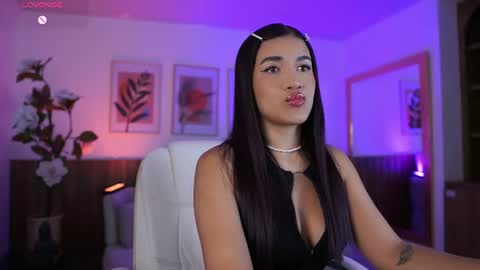 Ivy Grabes online show from 07-13-26, 11:35