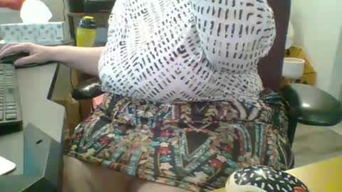 ivyjane3522 online show from 05-26-26, 04:03