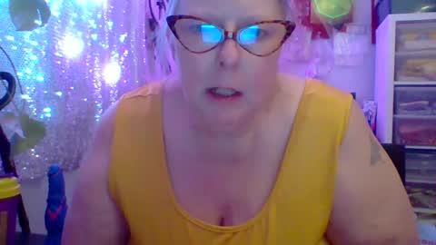 ivyjane3522 online show from 07-14-26, 02:05