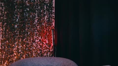 Snapshot of ivyjonson chatting on 01-19-25, 04:25 Miss Ivy online show from 01-19-25, 04:25