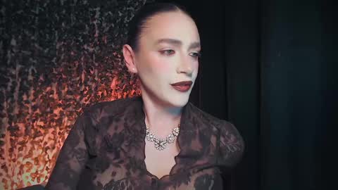 Snapshot of ivyjonson chatting on 03-01-25, 05:27 Miss Ivy online show from 03-01-25, 05:27