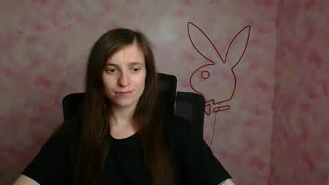 Snapshot of ivynoir_ chatting on 05-19-26, 11:27 Ivy online show from 05-19-26, 11:27