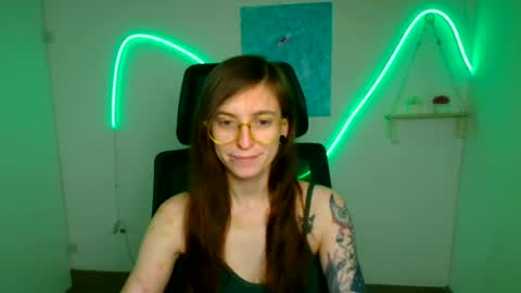 Ivy online show from 06-25-26, 11:59