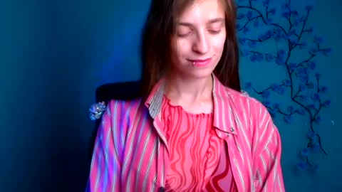 Ivy online show from 07-18-26, 02:32