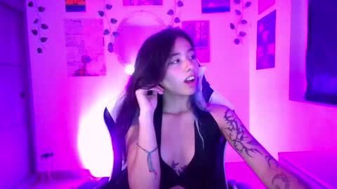 Ivy  online show from 03-10-26, 01:43