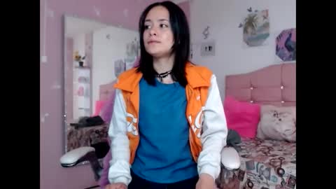 Snapshot of ivyyemerald_ chatting on 05-28-26, 12:24 IVY online show from 05-28-26, 12:24
