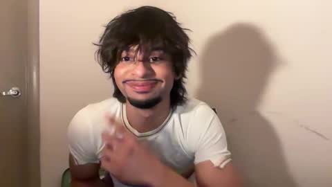 Snapshot of iwannabeagarden chatting on 11-04-25, 04:00 N online show from 11-04-25, 04:00