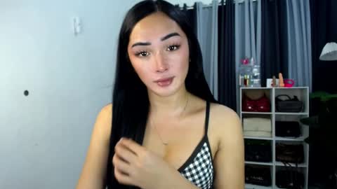 iwillcum4u_ online show from 07-14-26, 11:05