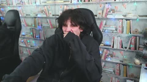 Maxim online show from 12-26-24, 02:01