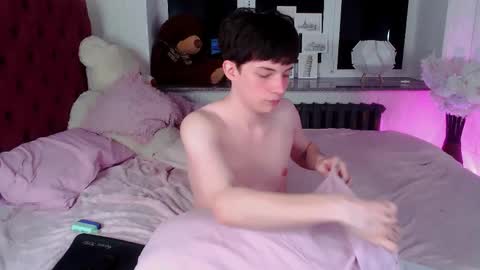 Maxim online show from 03-16-26, 04:51