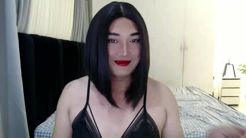 iya_hermosa online show from 04-15-26, 12:23