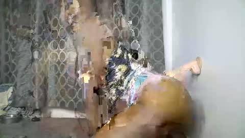iynika online show from 05-20-26, 10:49