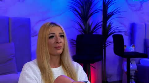 izabelle_02 online show from 04-02-26, 03:48