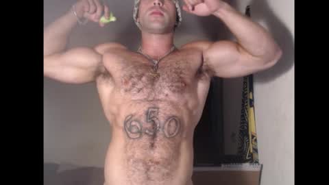 Snapshot of izak144 chatting on 11-06-25, 01:50 izak144 online show from 11-06-25, 01:50