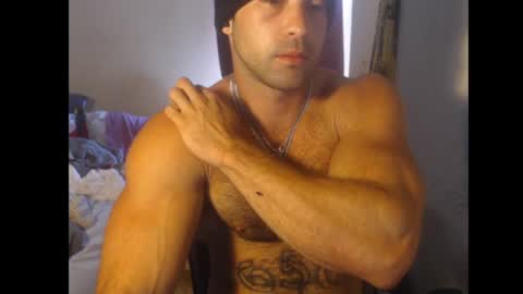 Snapshot of izak144 chatting on 07-05-26, 06:04 izak144 online show from 07-05-26, 06:04