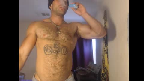 Snapshot of izak144 chatting on 07-08-26, 10:58 izak144 online show from 07-08-26, 10:58