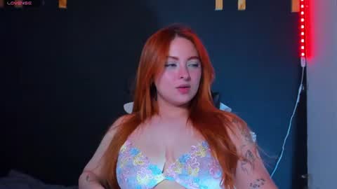 hot izys online show from 07-19-26, 05:44