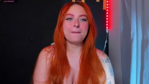 hot izys online show from 07-21-26, 05:43