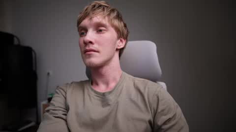 Danny online show from 04-18-26, 07:07