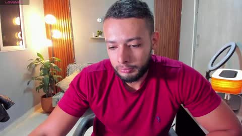 Calix  Independient model Insta and twt Calixsnake online show from 04-26-26, 11:13