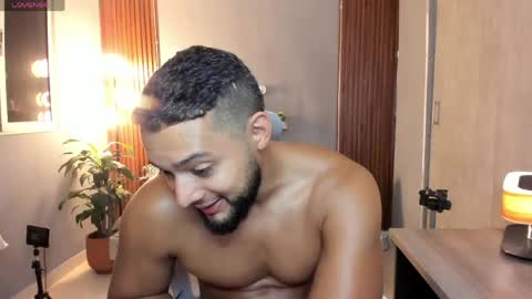 Calix  Independient model Insta and twt Calixsnake online show from 05-27-26, 01:57