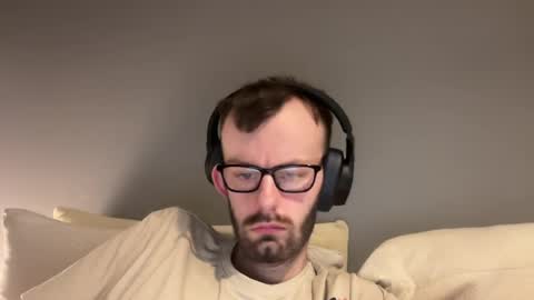 Snapshot of j_ddog chatting on 07-18-26, 11:03 JDogg online show from 07-18-26, 11:03