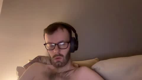 Snapshot of j_ddog chatting on 07-19-26, 12:25 JDogg online show from 07-19-26, 12:25