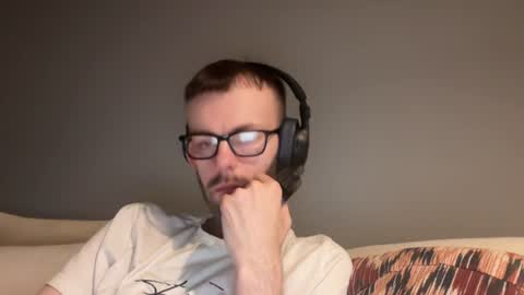Snapshot of j_ddog chatting on 08-01-26, 12:59 JDogg online show from 08-01-26, 12:59