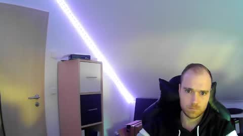 here4y online show from 02-02-25, 03:28