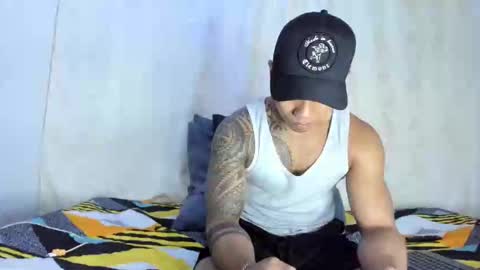 Snapshot of j_musiry chatting on 12-18-24, 06:10 i am juan musiry independent model online show from 12-18-24, 06:10