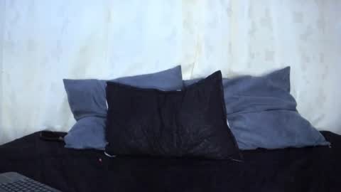 Snapshot of j_musiry chatting on 01-24-25, 08:13 i am juan musiry independent model online show from 01-24-25, 08:13