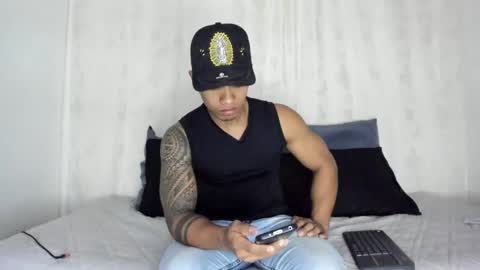 Snapshot of j_musiry chatting on 02-09-25, 05:19 i am juan musiry independent model online show from 02-09-25, 05:19