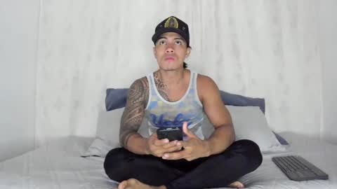 Snapshot of j_musiry chatting on 02-11-25, 05:16 i am juan musiry independent model online show from 02-11-25, 05:16