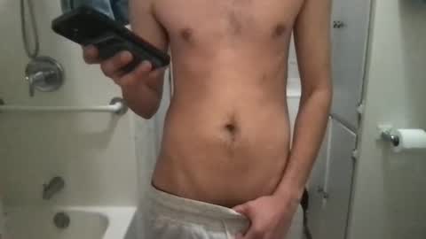 Snapshot of j_reyes24 chatting on 01-26-25, 06:48 j_reyes24 online show from 01-26-25, 06:48