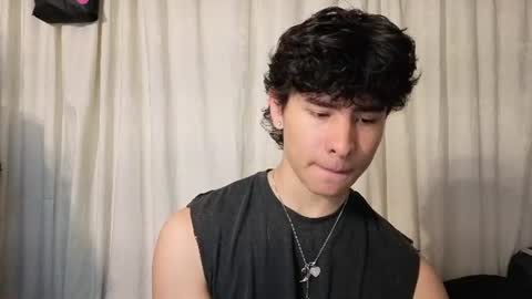 Noah online show from 06-08-26, 10:59