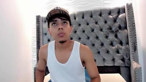 Jacoock online show from 11-25-25, 04:01